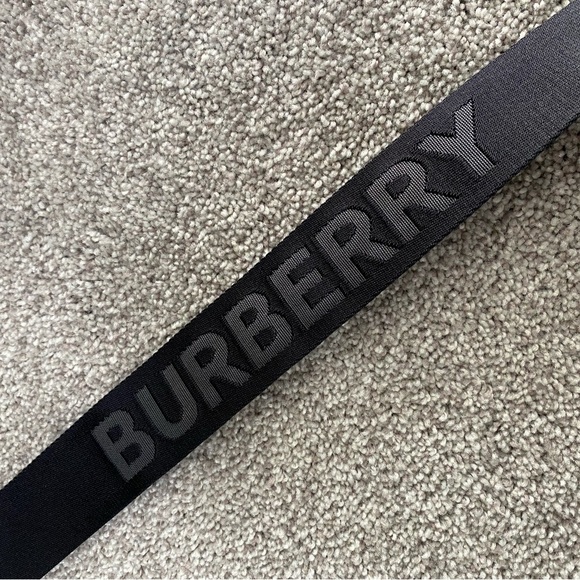 Burberry Vintage Check Shoulder Bag - Picture 7 of 8